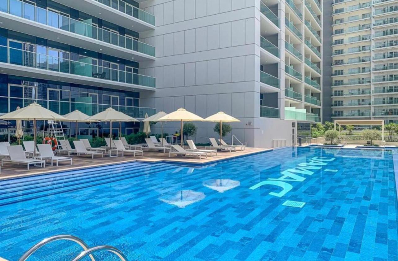 Appartement New Luxury Modern Canal View. à Dubaï Extérieur photo